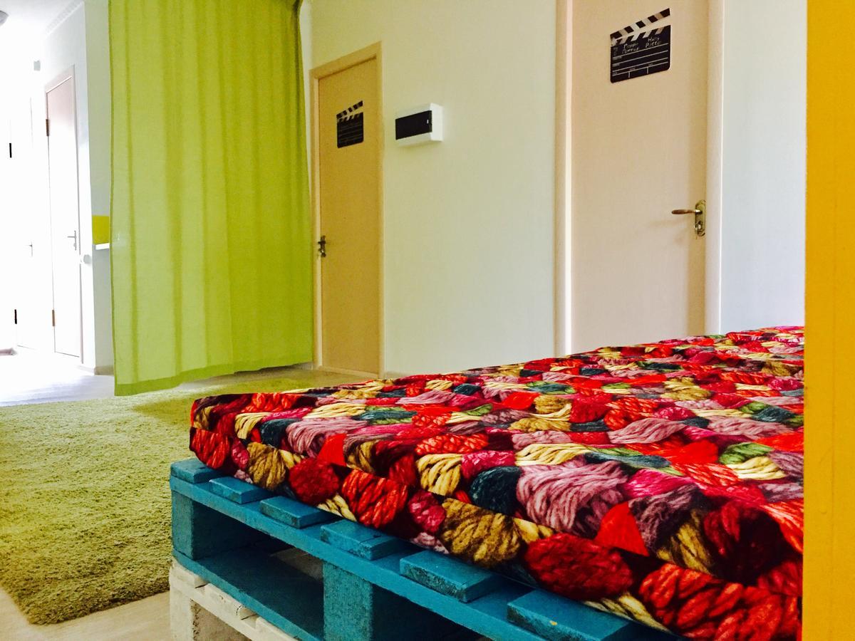 Alma Cinema Hostel Koktobe Extérieur photo