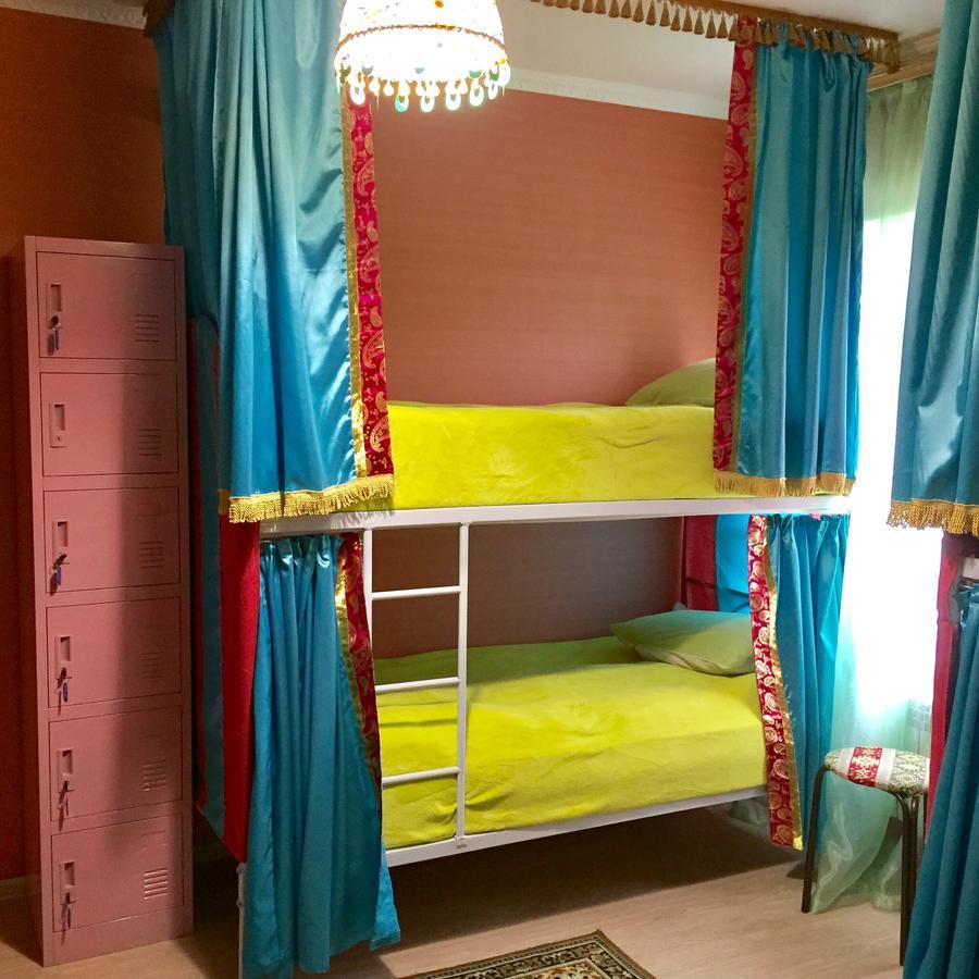 Alma Cinema Hostel Koktobe Extérieur photo
