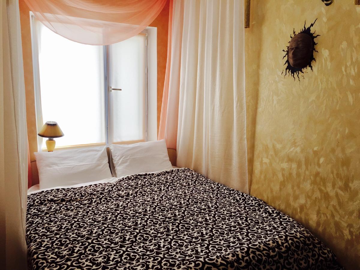 Alma Cinema Hostel Koktobe Extérieur photo