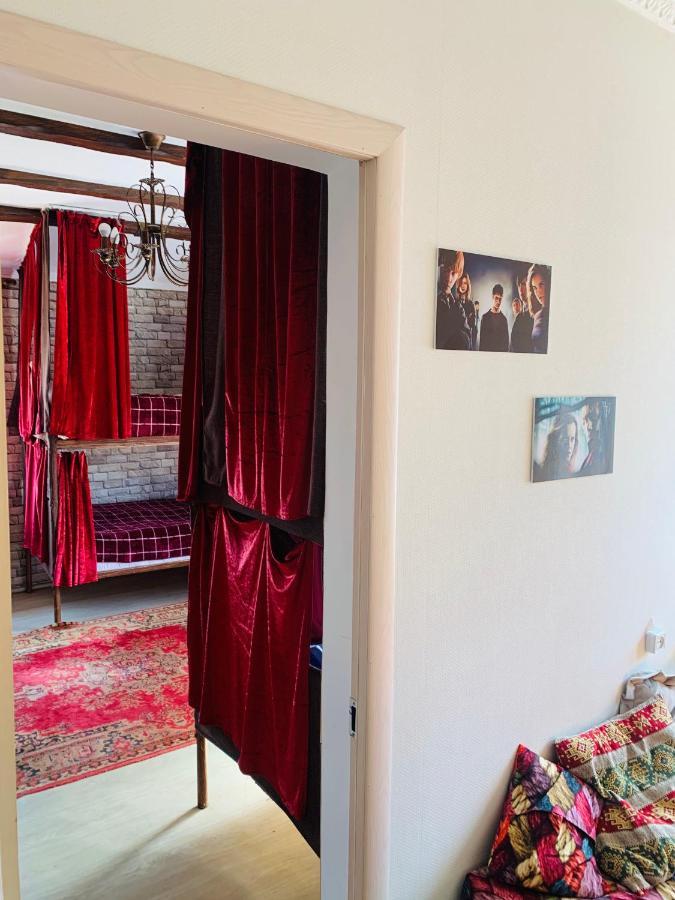 Alma Cinema Hostel Koktobe Extérieur photo
